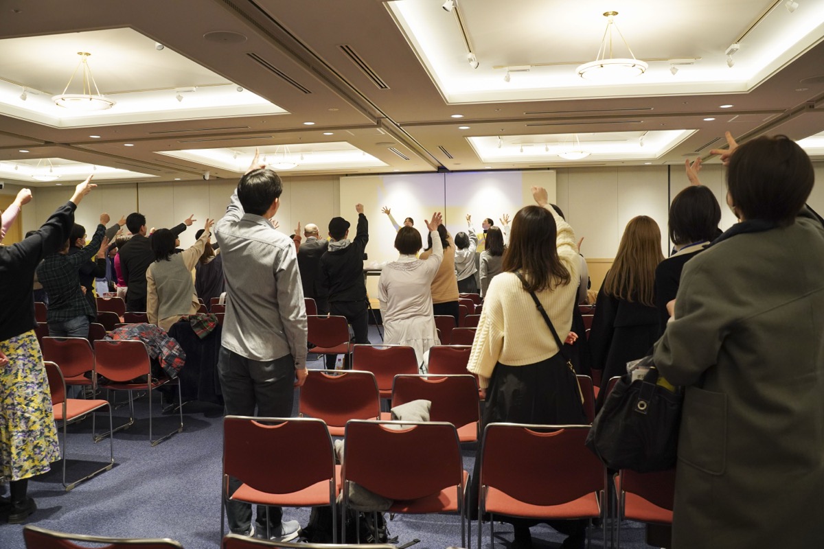 会場全体で盛り上がるひとコマ